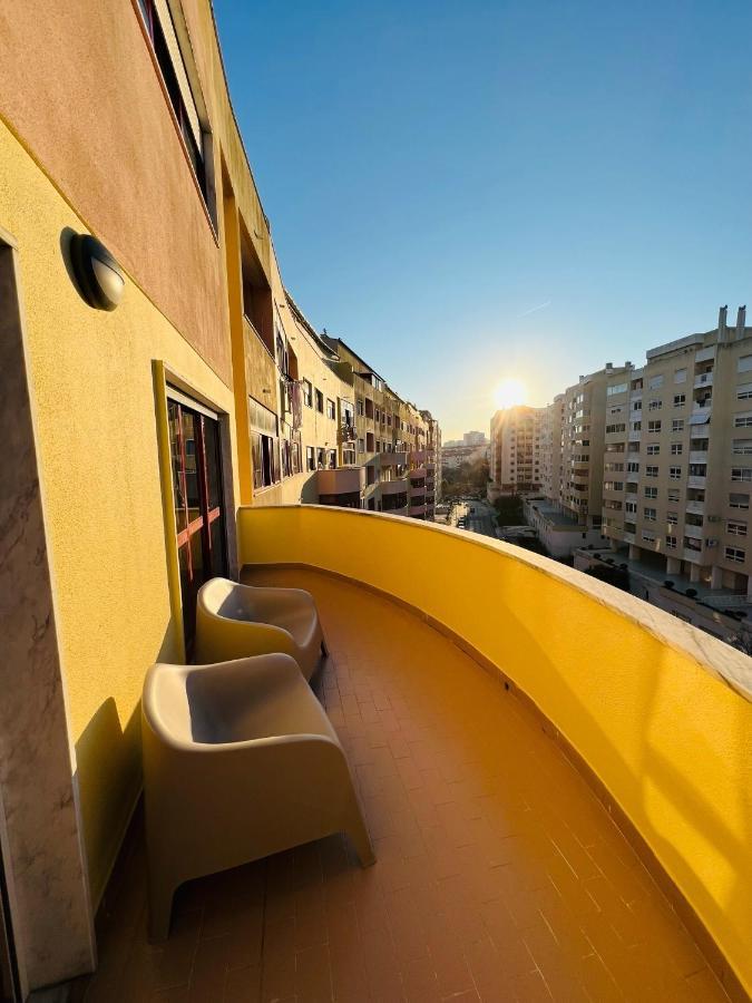 Beautiful Apartment - Family And Group Of Friends Povoa de Santa Iria Exterior photo