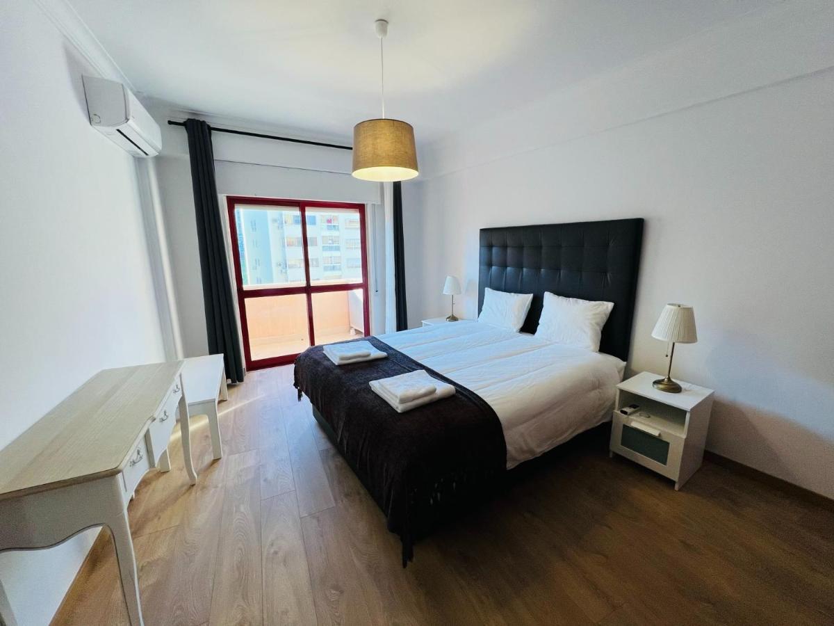 Beautiful Apartment - Family And Group Of Friends Povoa de Santa Iria Exterior photo